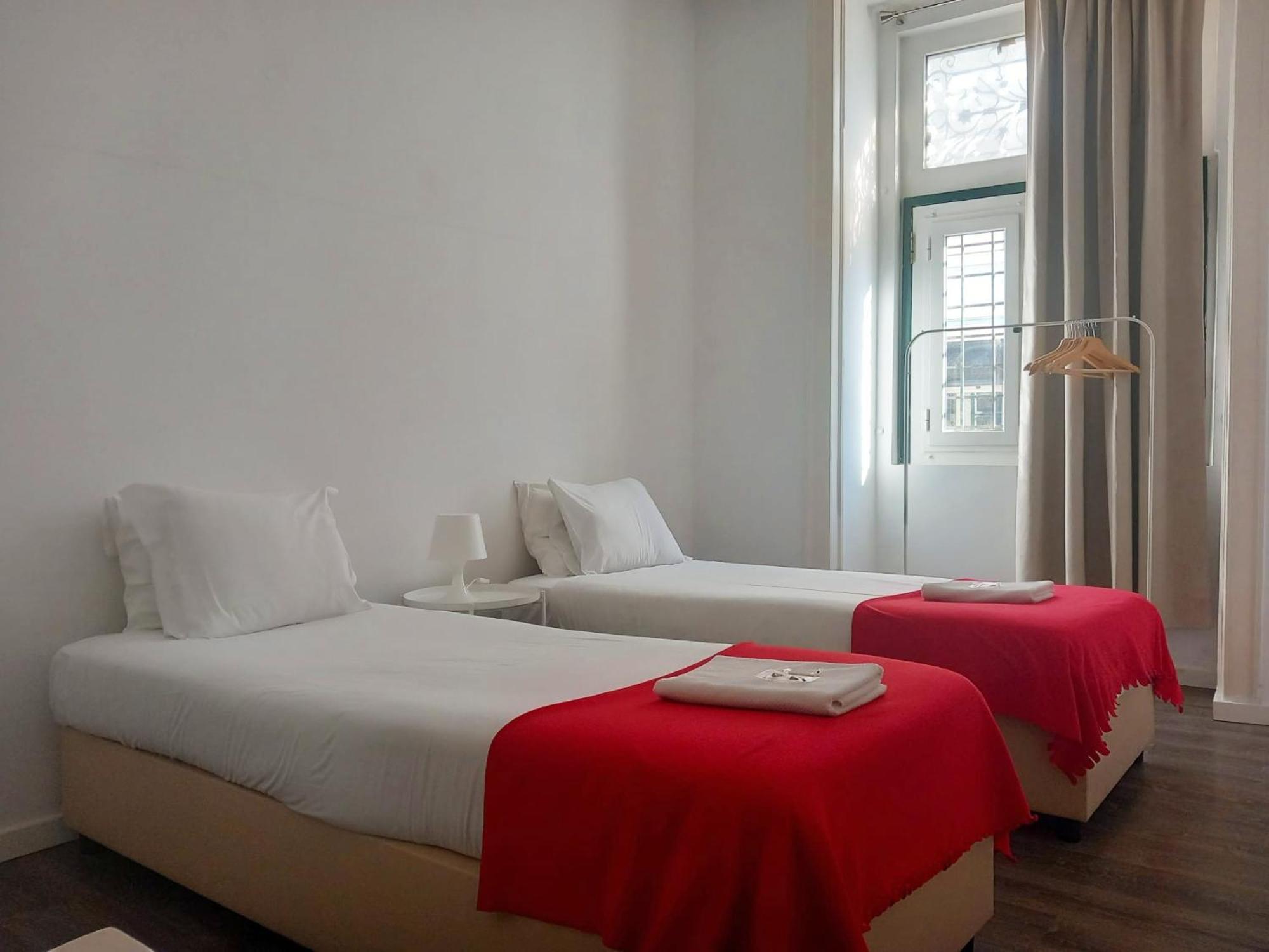 Superior Three-Bedroom Apartment